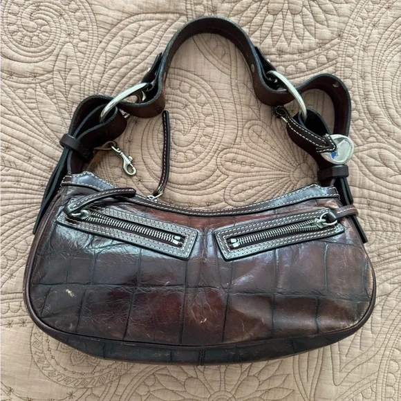 Dooney And Bourke Croc Embossed Hobo Shoulder - Picture 2 of 15